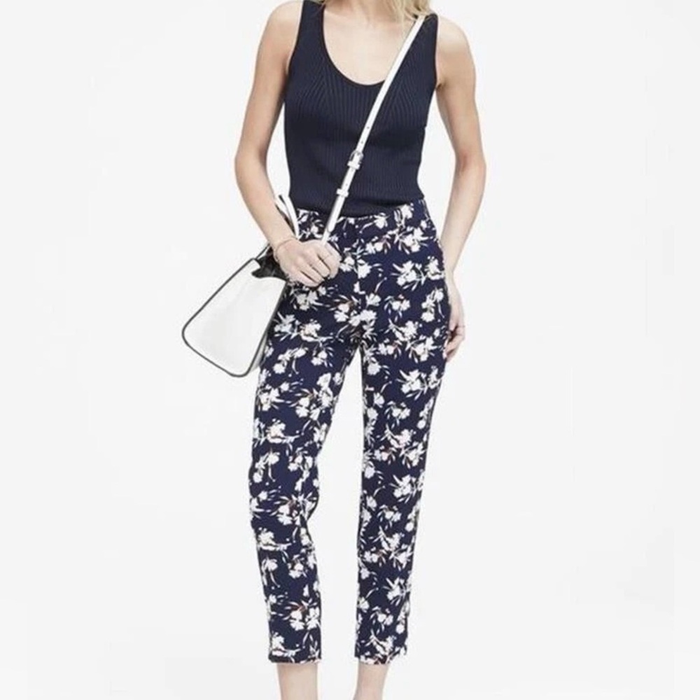 Banana Republic Floral Avery Straight Fit Pants Size 2